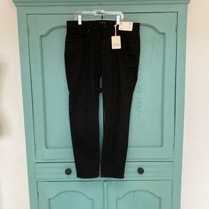 NWT a.n.a Mid-Rise Skinny Black Jeans. 12P